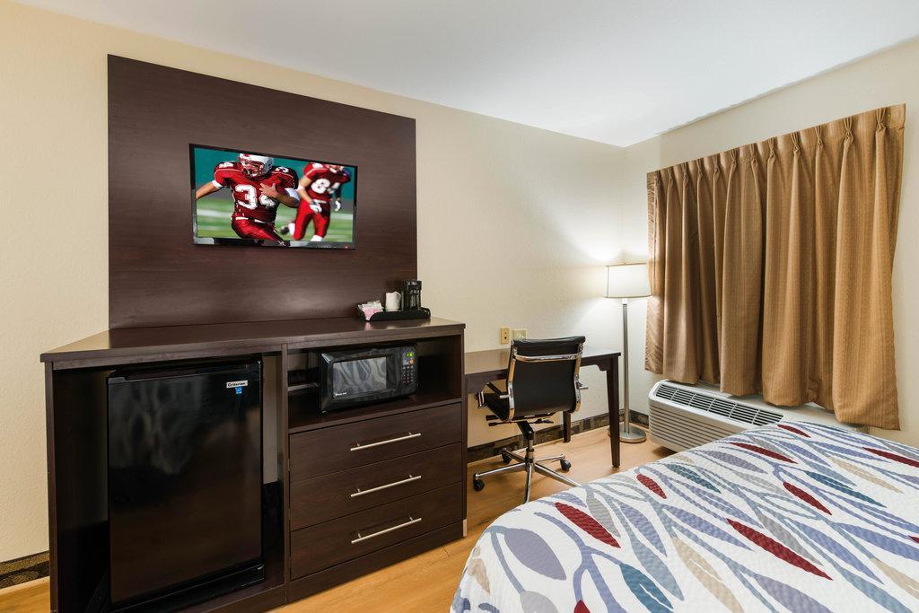 Red Roof Inn & Suites Monee Bagian luar foto