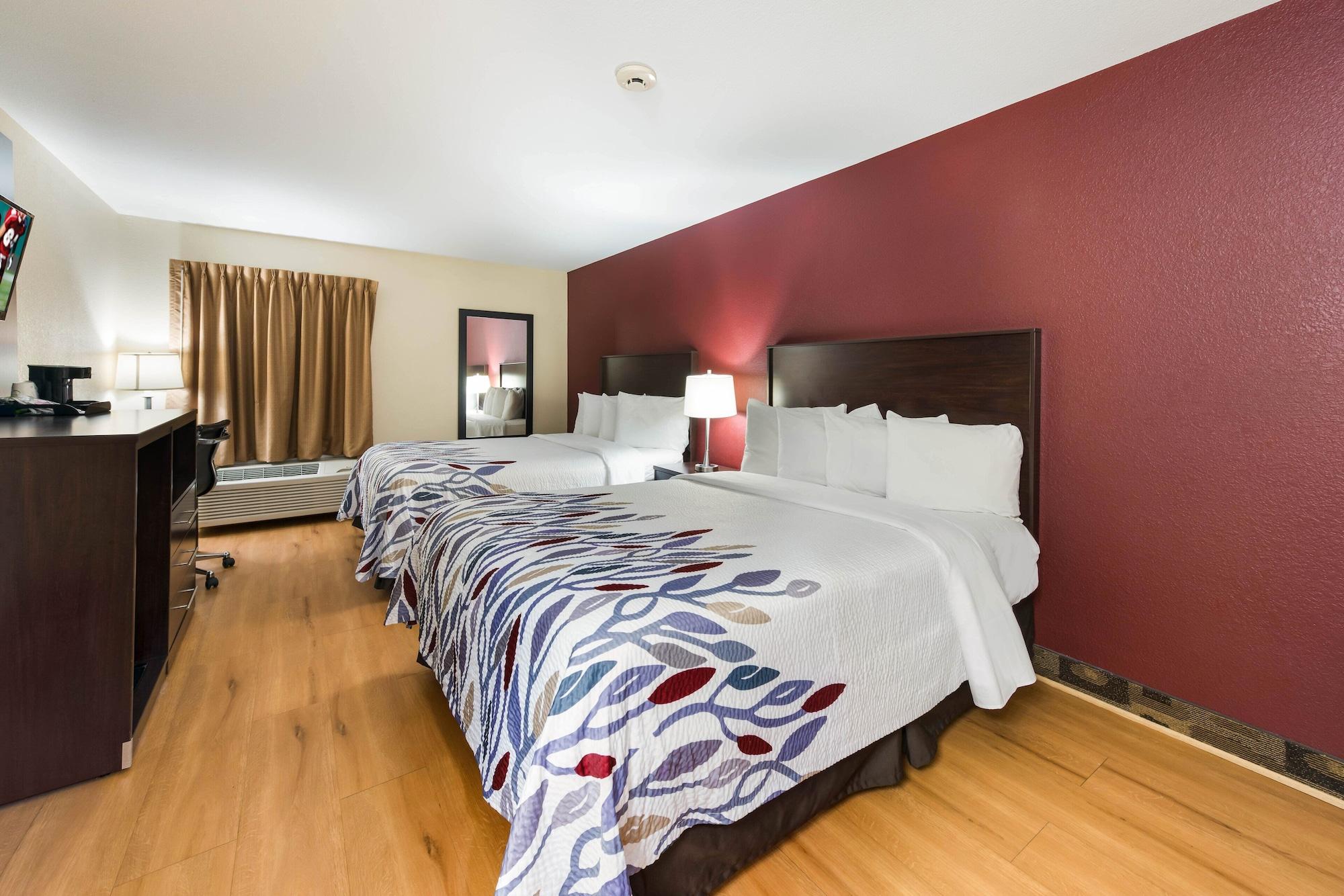 Red Roof Inn & Suites Monee Bagian luar foto