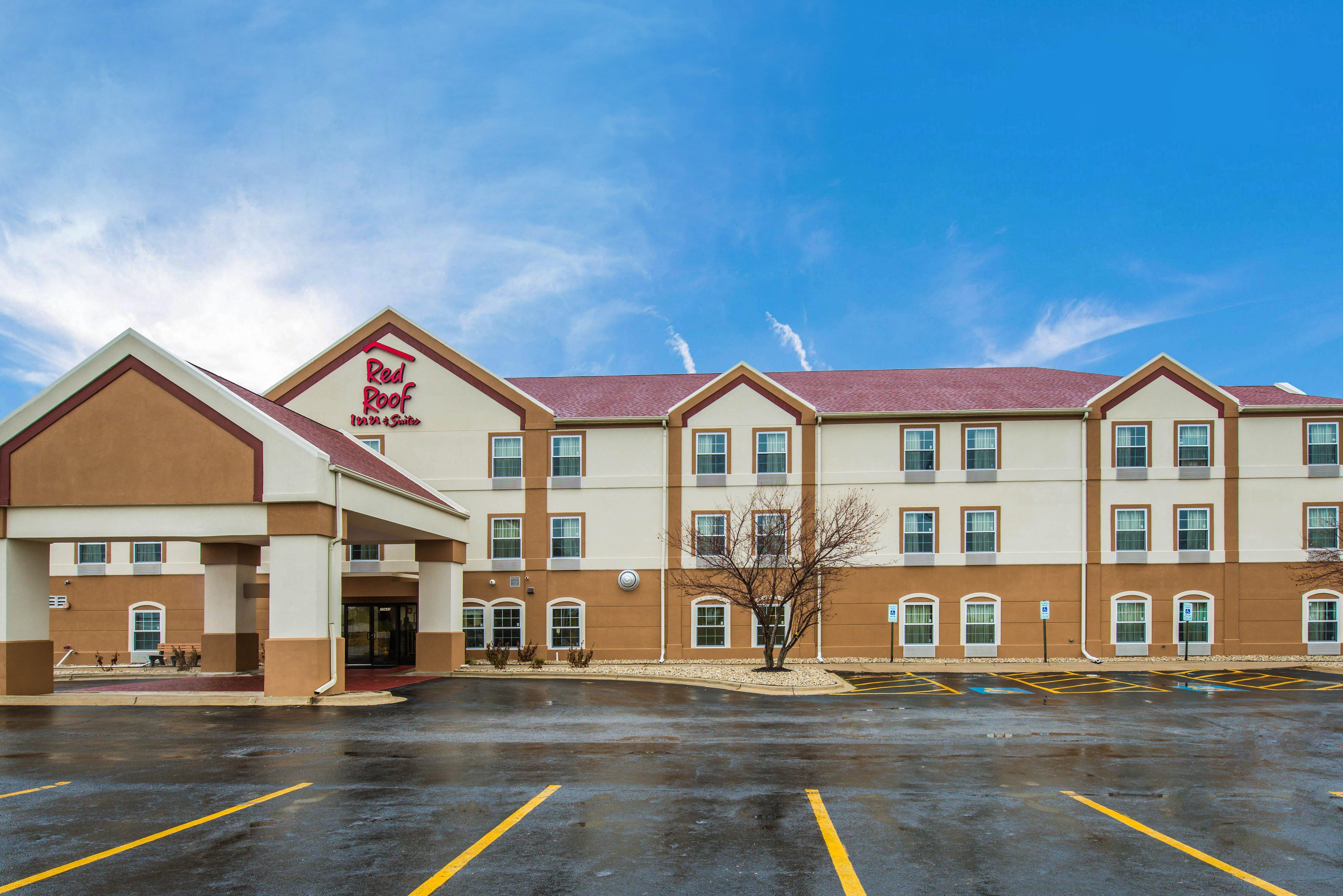 Red Roof Inn & Suites Monee Bagian luar foto