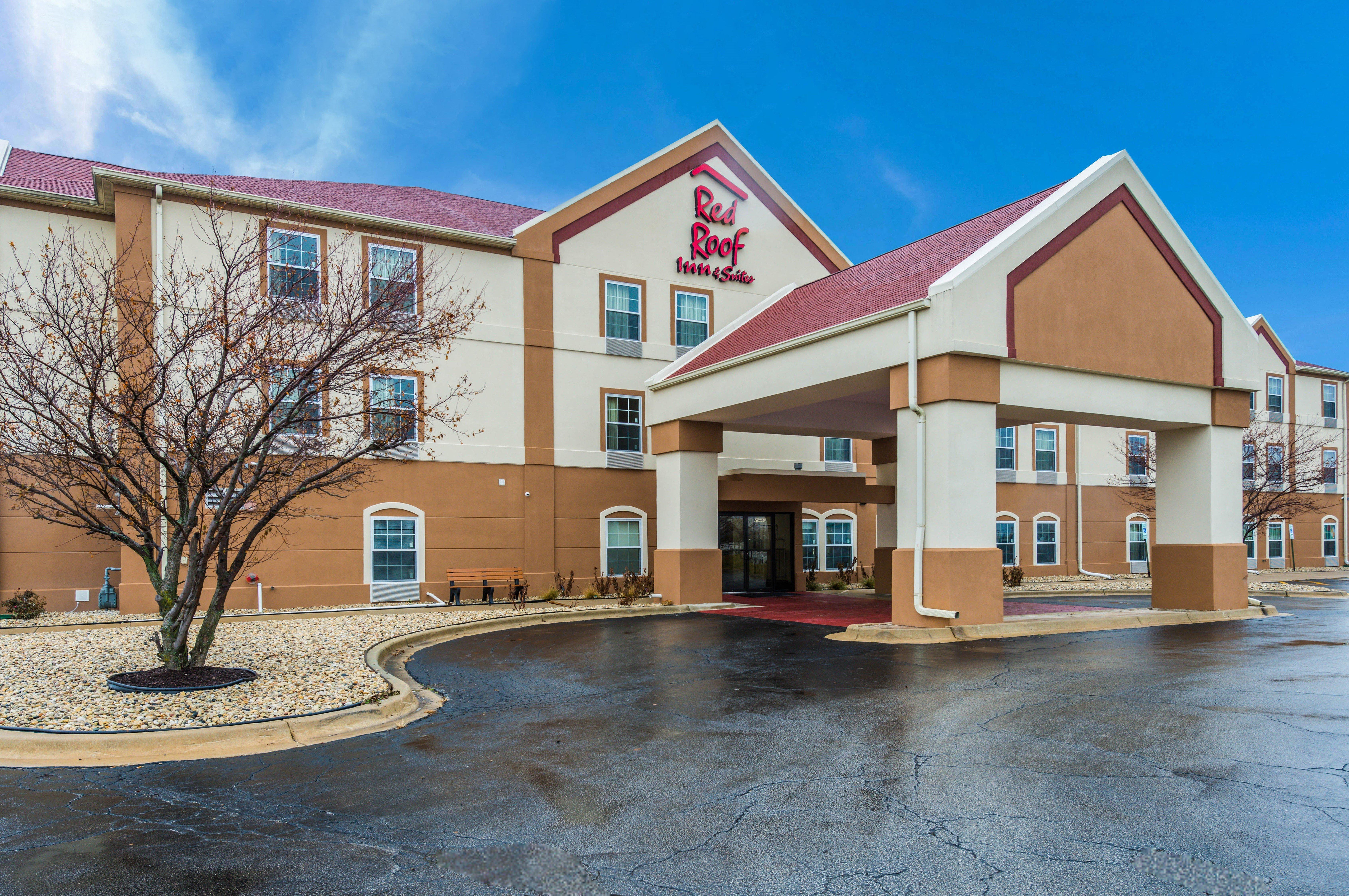 Red Roof Inn & Suites Monee Bagian luar foto
