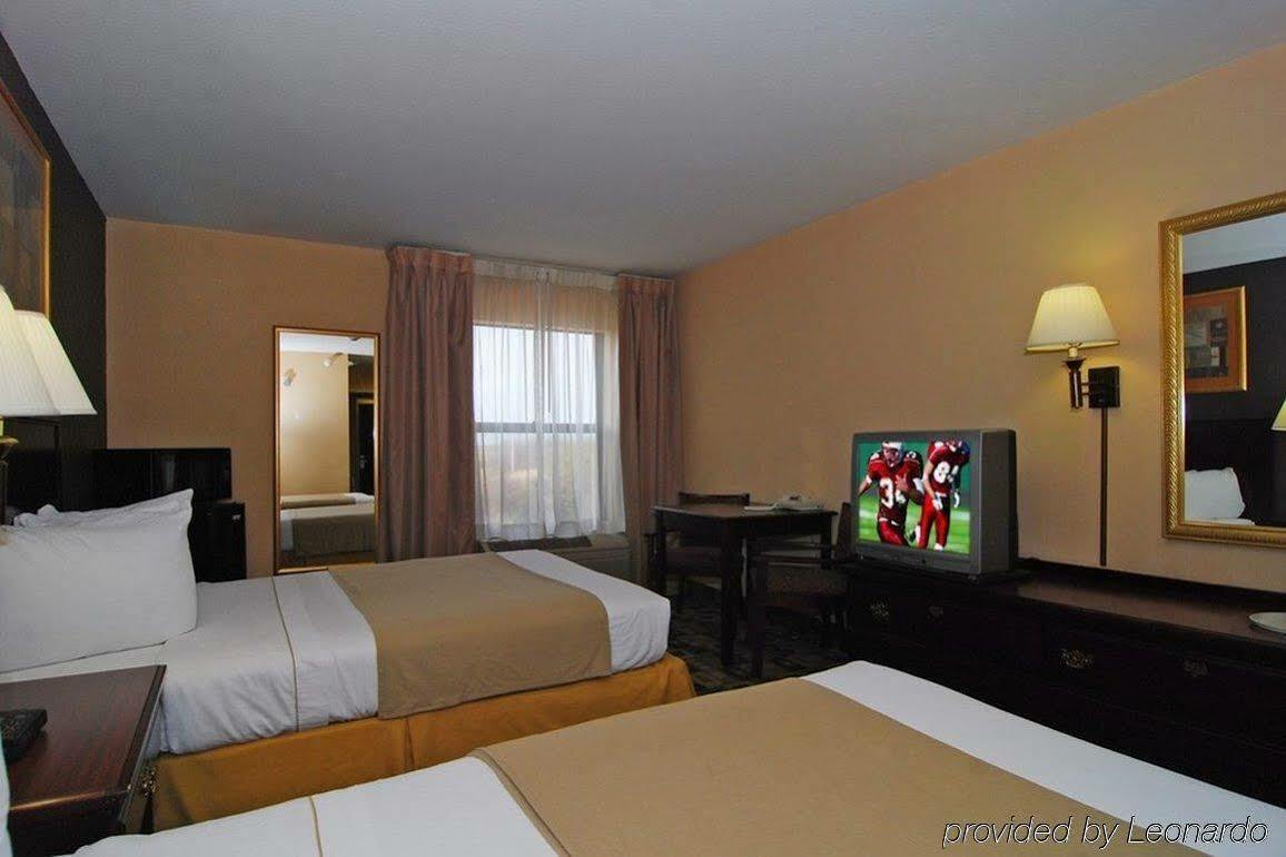 Red Roof Inn & Suites Monee Bagian luar foto